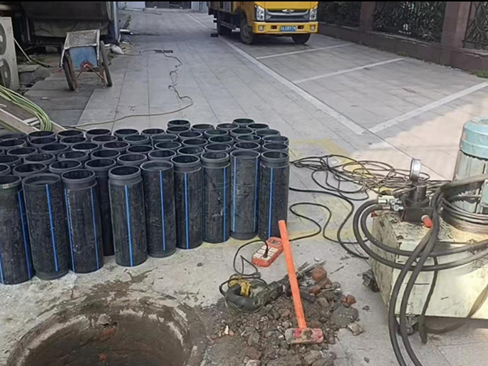 息县PE置换管厂家 DN315置换管 非开挖管短管置换